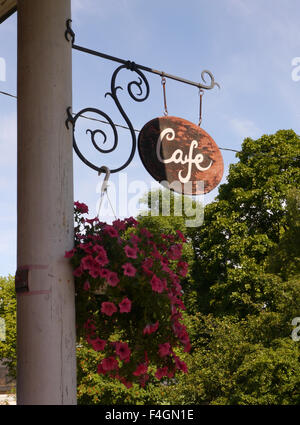 Cafe segno sull'isola Fortezza di Suomenlinna, a Helsinki in Finlandia Foto Stock