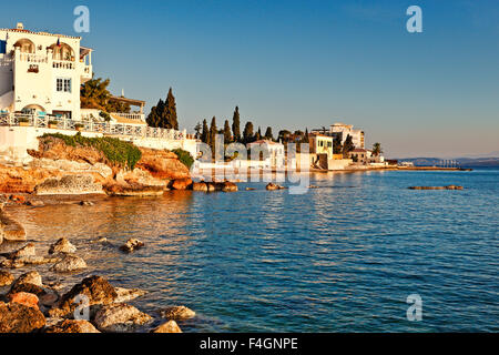 Case tradizionali nella città di Spetses Island, Grecia Foto Stock