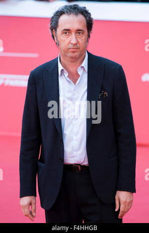 Roma, Italia. Xviii oct, 2015. Paolo Sorrentino passeggiate il tappeto rosso durante il decimo Roma Film Fest il 18 ottobre 2015 a Roma, Italia. Credito: Massimo Valicchia/Alamy Live News Foto Stock