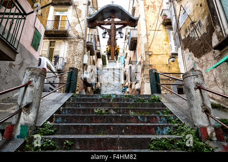 Napoli (Italia) - Quartieri Spagnoli, nel centro storico di Napoli Foto Stock