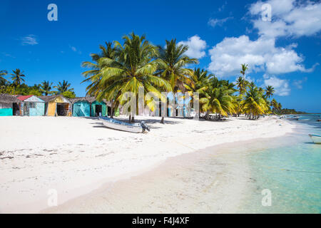 Mano Juan, un pittoresco villaggio di pescatori, Saona Island, Parque Nacional del Este, Punta Cana, Repubblica Dominicana, West Indies Foto Stock