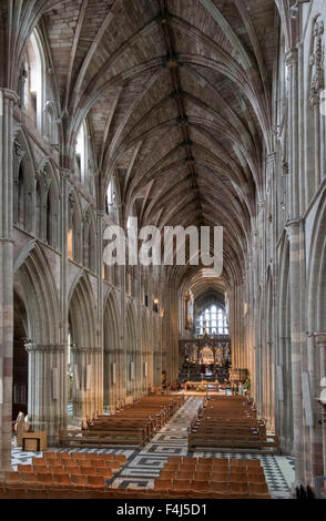 Interior guardando ad Est, cattedrale di Worcester, Worcester, England, Regno Unito, Europa Foto Stock