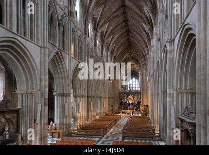 Interior guardando ad Est, cattedrale di Worcester, Worcester, England, Regno Unito, Europa Foto Stock