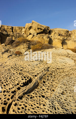 Mare eroso formazioni cava rockscape nel villaggio Skandali, Lemnos o isola di Limnos, Grecia. Foto Stock