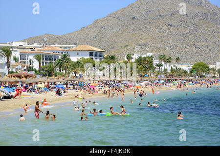 Pollenca Beach, Pollensa beach, Puerto Pollenca Maiorca Maiorca, isole Baleari, Spagna Foto Stock
