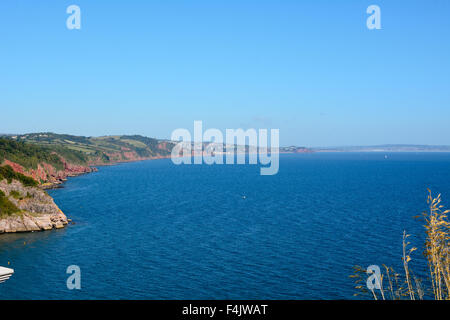 Torbay visto da scogliere su Babbacombe Downs su una bella e soleggiata settembre giornata a Torquay, Devon, Inghilterra Foto Stock