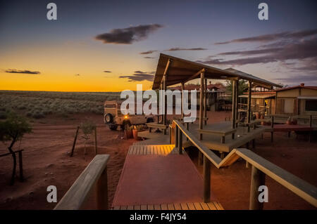 Il tramonto del Wolwedans Dunes Lodge, Namibia, Africa Foto Stock