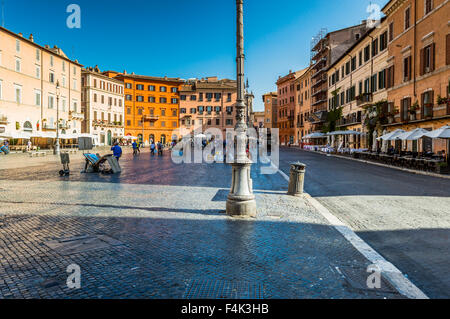 Roma, Italia - 6 Agosto 2015: Giornata di vista della Piazza Navona in Roma, Italia Foto Stock