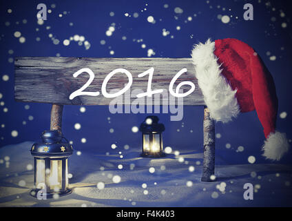 Vintage Scheda di Natale con segno, cena a lume di candela a Santa Hat, 2016 Foto Stock