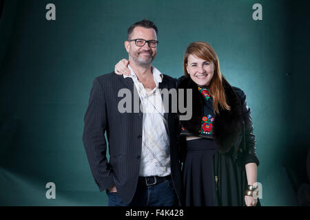 Rob Davis & Karrie Fransman, graphic novel artisti, a Edinburgh International Book Festival 2015. Edimburgo, Scozia. 28 Agosto 2015 Foto Stock