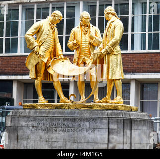 In bronzo dorato di Matthew Boulton, James Watt e William Murdoch Birmingham West Midlands England Regno Unito Foto Stock