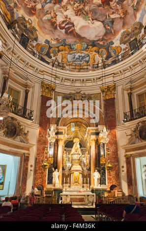 Real Basilica de Nuestra Señora de los Desamparados a Valencia in Spagna. Foto Stock