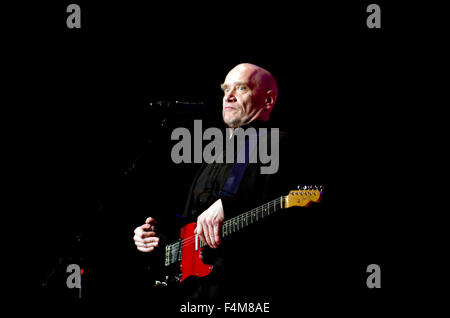 Wilko Johnson performanti a Stoke Newington festival letterario a Stoke Newington Town Hall su Church Street, N16 Foto Stock