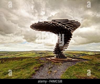 La surreale Singing Ringing Tree Panopticon scultura Foto Stock