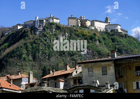 Italia, Piemonte, Varallo, villaggio e Sacro Monte Foto Stock