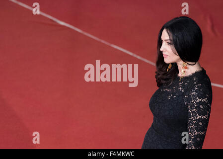 Roma, Italia. Xx oct, 2015. Monica Bellucci assiste un tappeto rosso per 'Ville-Marie' durante il decimo Roma Film Fest il 20 ottobre 2015 a Roma, Italia. Credito: Massimo Valicchia/Alamy Live News Foto Stock