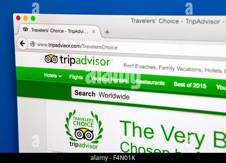 LONDON, Regno Unito - 20 giugno 2015: La homepage ufficiale di sito web di TripAdvisor, il 20 giugno 2015. Foto Stock