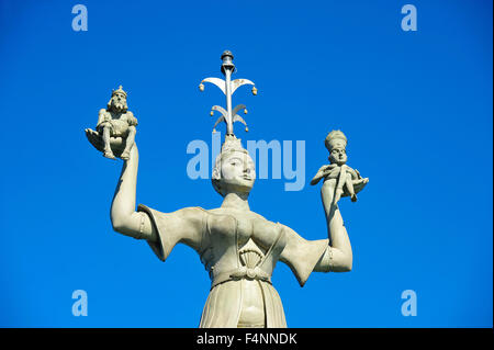 Imperia con re Sigismondo e Papa Martino V, porto statua, Konstanz, Baden-Württemberg, Germania Foto Stock