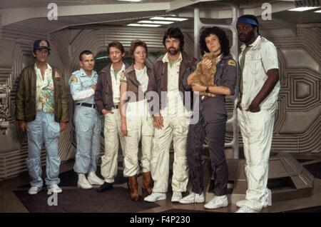 John Hurt, Veronica Cartwright, Tom Skerritt, Yaphet Kotto, Sigourney Weaver, Harry Dean Stanton, Ian Holm / Alien 1979 diretto da Ridley Scott Foto Stock