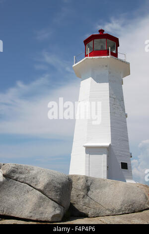 Peggy's Cove faro in Nova Scotia Foto Stock
