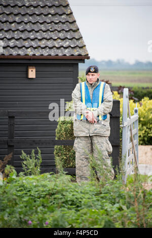 Lakenheath, Suffolk, Regno Unito. Xxi oct, 2015. RAF Lakenheath FA-18 Hornet crash scena Credito: Jason Marsh/Alamy Live News Foto Stock