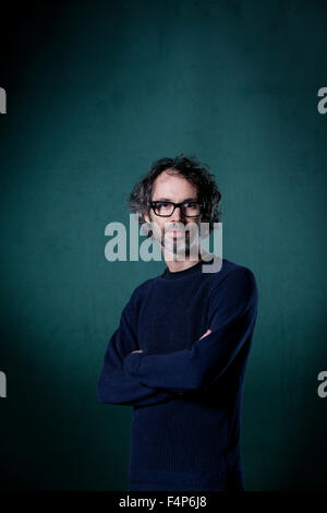 James Rhodes, il British pianista concertista, all'Edinburgh International Book Festival 2015. Edimburgo. Il 30 agosto 2015 Foto Stock