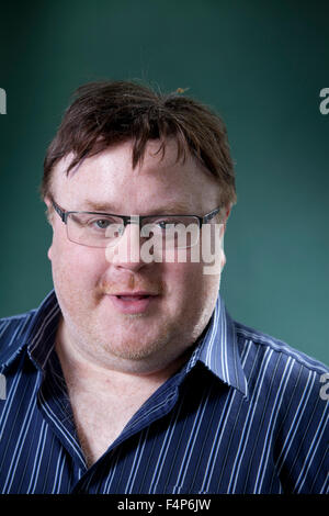 Derek Landy, l'autore irlandese e sceneggiatore, all'Edinburgh International Book Festival 2015. Edimburgo. Il 30 agosto 2015 Foto Stock