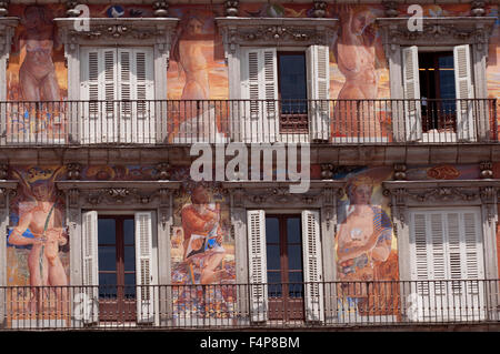 Spagna, Madrid, Plaza Mayor e la Casa de la Panadería Foto Stock