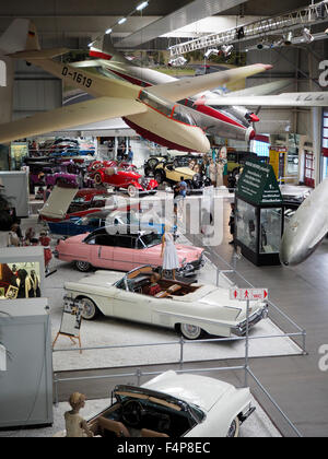 Interno del Museo per la tecnologia a Sinsheim ("Auto & Technik Museum Sinsheim'), Germania. Foto Stock