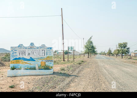 VANWYKSVLEI, SUD AFRICA - 24 agosto 2015: Ingresso Vanwyksvlei, una piccola città del Capo Settentrionale Karoo regione del Sud Af Foto Stock