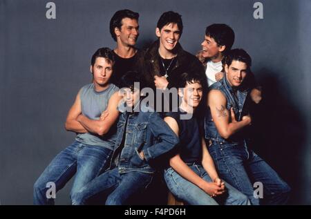 Patrick Swayze, Matt Dillon, Rob Lowe, Emilio Estevez, Ralph Macchio, Thomas C. Howell, Tom Cruise / Outsiders 1982 diretto da Francis Ford Coppola Foto Stock