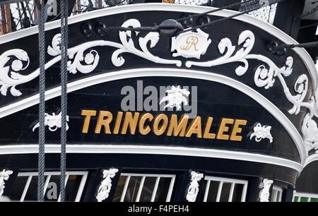 HMS Trincomalee è ora parte del Museo Nazionale della Marina reale famiglia. Foto Stock