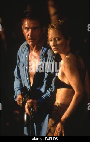 Harrison Ford e Anne Heche / 6 giorni 7 notti / 1998 diretto da Ivan Reitman Foto Stock
