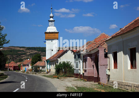 Gelmar in Hunedoara County, tipico villaggio di strada in Transilvania, Romania, Foto Stock