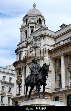 Prince George, duca di Cambridge statua a Londra in Inghilterra Foto Stock