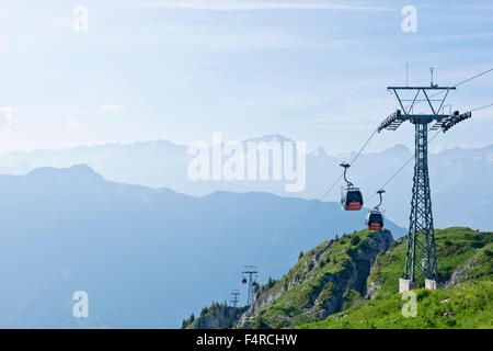 Leysin, montagna, montagne, funivia, gondola, trasporti, Vaud, VD, Alpes vaudoises, Vaud Alpi, Alpi, Svizzera, estate Foto Stock