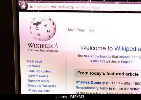 Wikipedia website homepage online screenshot dello schermo di web site internet net REGNO UNITO Foto Stock
