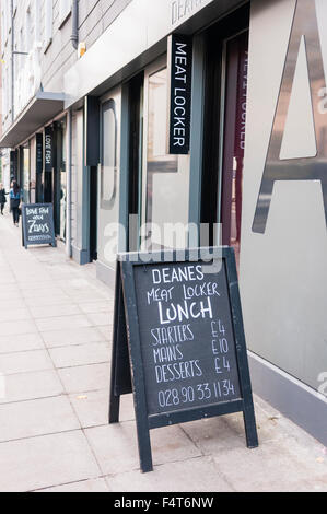 Michael Dean ha carne ristorante Locker, Belfast Foto Stock