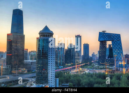 Cina, Pechino, Pechino, città, quartiere Guomao skyline, East second ring road, CCTV Headquarters Building, Foto Stock