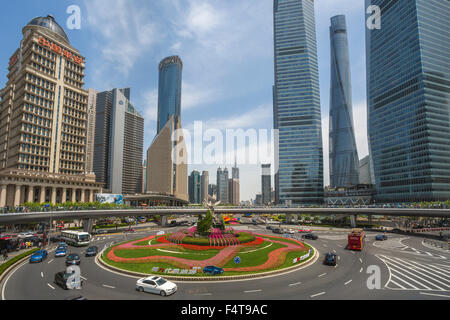 Cina Shanghai City, il quartiere di Pudong, Lujiazui Square, Shanghai Tower. Foto Stock