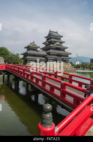 Giappone, Provincia di Nagano, Matsumoto Città, Castello Matsumoto Foto Stock