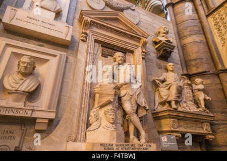 Inghilterra, London, Westminster Abbey, Poets Corner, Shakespeare statua commemorativa Foto Stock