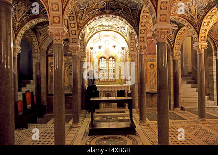 La cripta della Basilica di Santa Cecilia in Trastevere a Roma Foto Stock