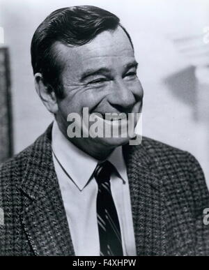 1972 - Pete Tillier stelle Walter Matthau e Carol Burnett, e co-stars Geraldine Page, Barry Nelson e Rene Auberjonois. La commedia-dramma è stato diretto da Martin Ritt dal produttore Julius J. sceneggiatura basata sul Peter De Vries novella, © Keystone Pictures USA/ZUMAPRESS.com/Alamy Live News Foto Stock