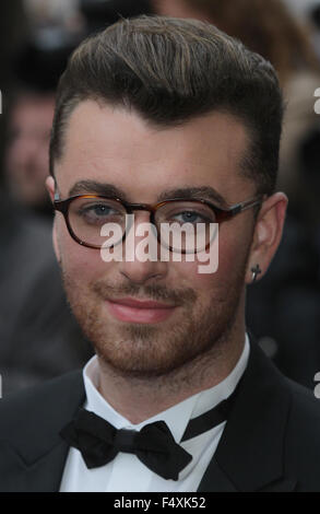 Londra, UK, 8 Settembre 2015: Sam Smith assiste la GQ Men of the Year Awards a Londra Foto Stock