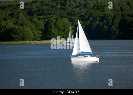 Barche a vela in Masuria - Masurian Lakeland Foto Stock