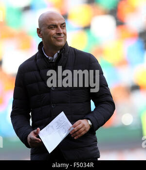 L'Italia, Udine: Marco Giannitti Frosinone il direttore sportivo appare durante il campionato italiano di una partita di calcio tra Udinese Calcio v Frosinone Calcio in Friuli Stadium il 25 ottobre, 2015 a Udine. Foto Stock