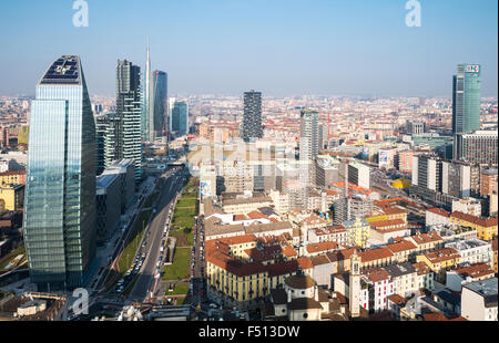 L'Italia, Milano, città scape dal grattacielo della piazza della Repubblica Foto Stock