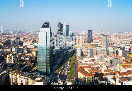 L'Italia, Milano, città scape dal grattacielo della piazza della Repubblica Foto Stock