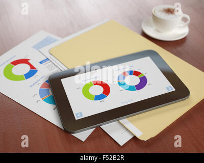 Report di business sia su carta e schermo tablet Foto Stock